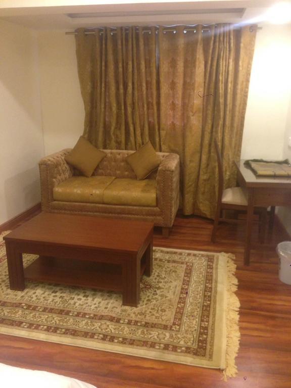 Hotel Diplomat Iszlámábád Kültér fotó
